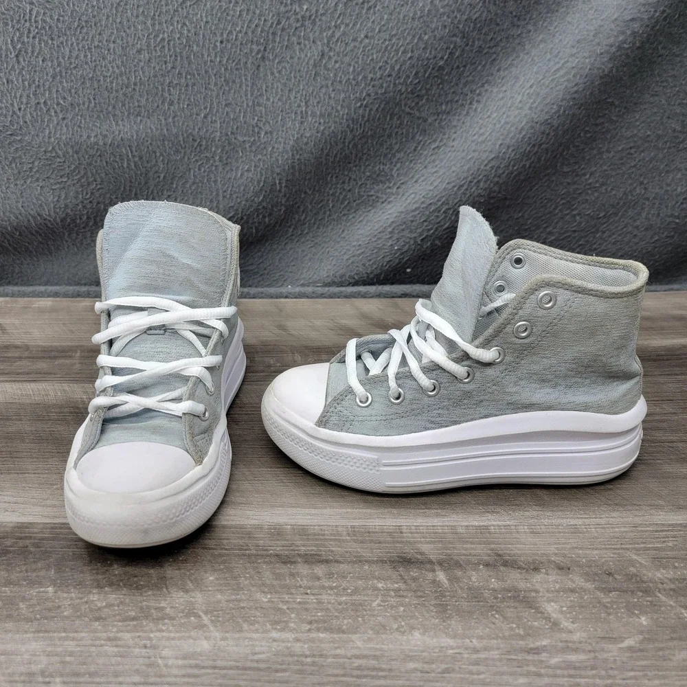 Converse Chuck Taylor All Star Shoes Youth Size 2 High Top Platform Sneakers