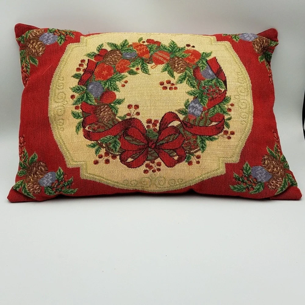 Christmas Needlepoint Decorative Throw Pillow 17x12