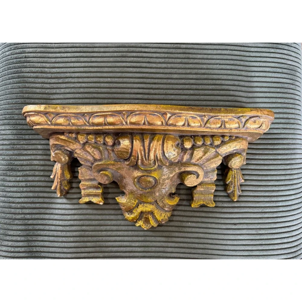 Vintage Ornate Gold Gilt Wall Corbel Shelf Acanthus‎ Leaf Scroll Architectural