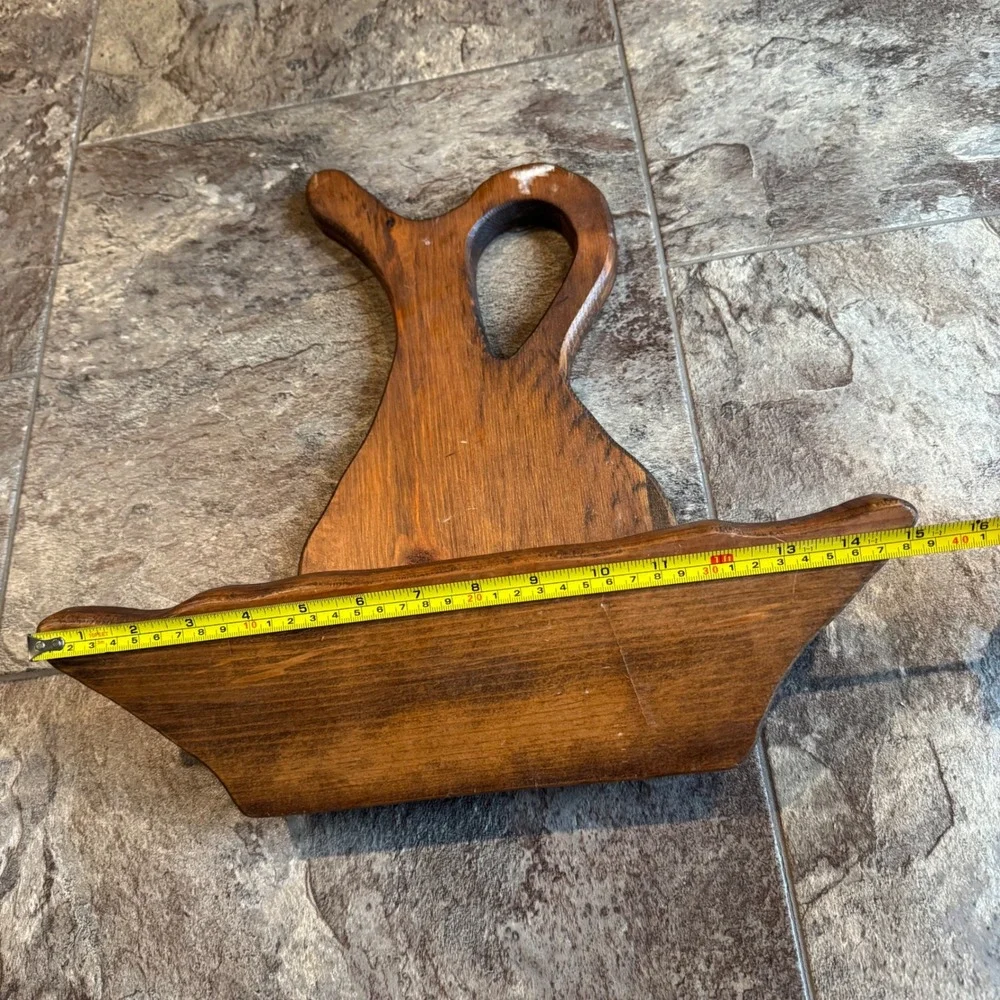 Vintage Cottagecore Farm Rustic Primitive Wood Flower Pitcher Vase Wall Shelf