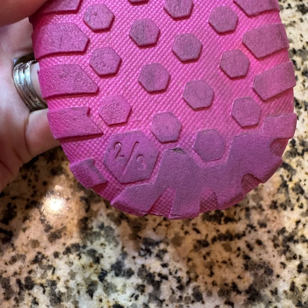 Pink Rubber Perforated‎ Garden Clogs Water Shoes Kids Size 2/3 Slip On Mules
