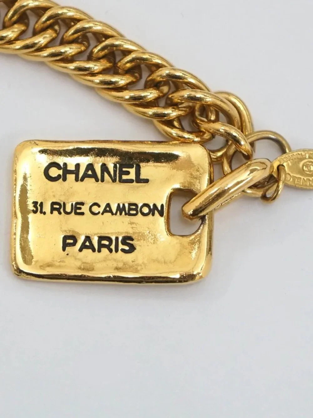 Authentic CHANEL rue de cambon gold plated vintage chain belt 80cm