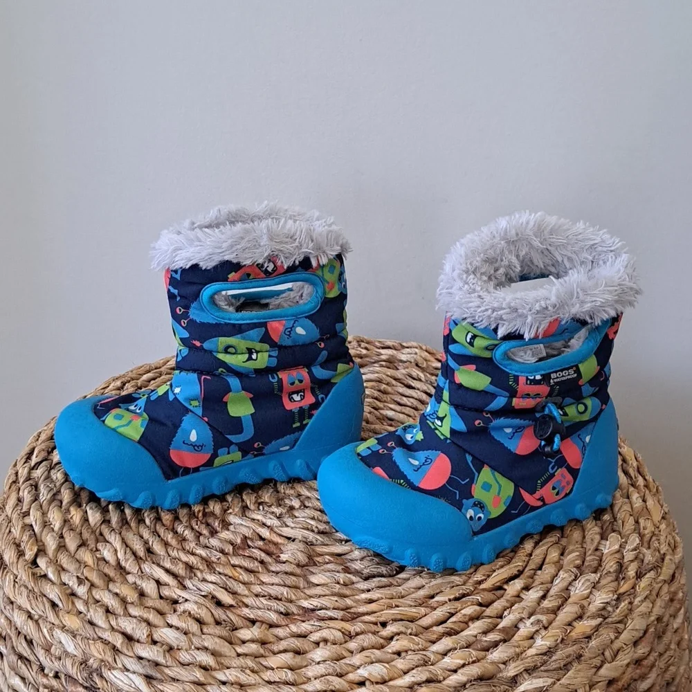 Bogs Toddler Monster Print Waterproof Pull On Winter/Outdoor Blue Rubber Boots 9