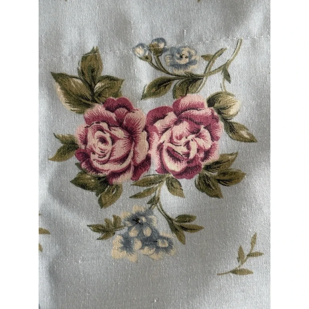 1 VTG JCPenney Blue Roses Spring  Valance Floral Ticking‎ 82