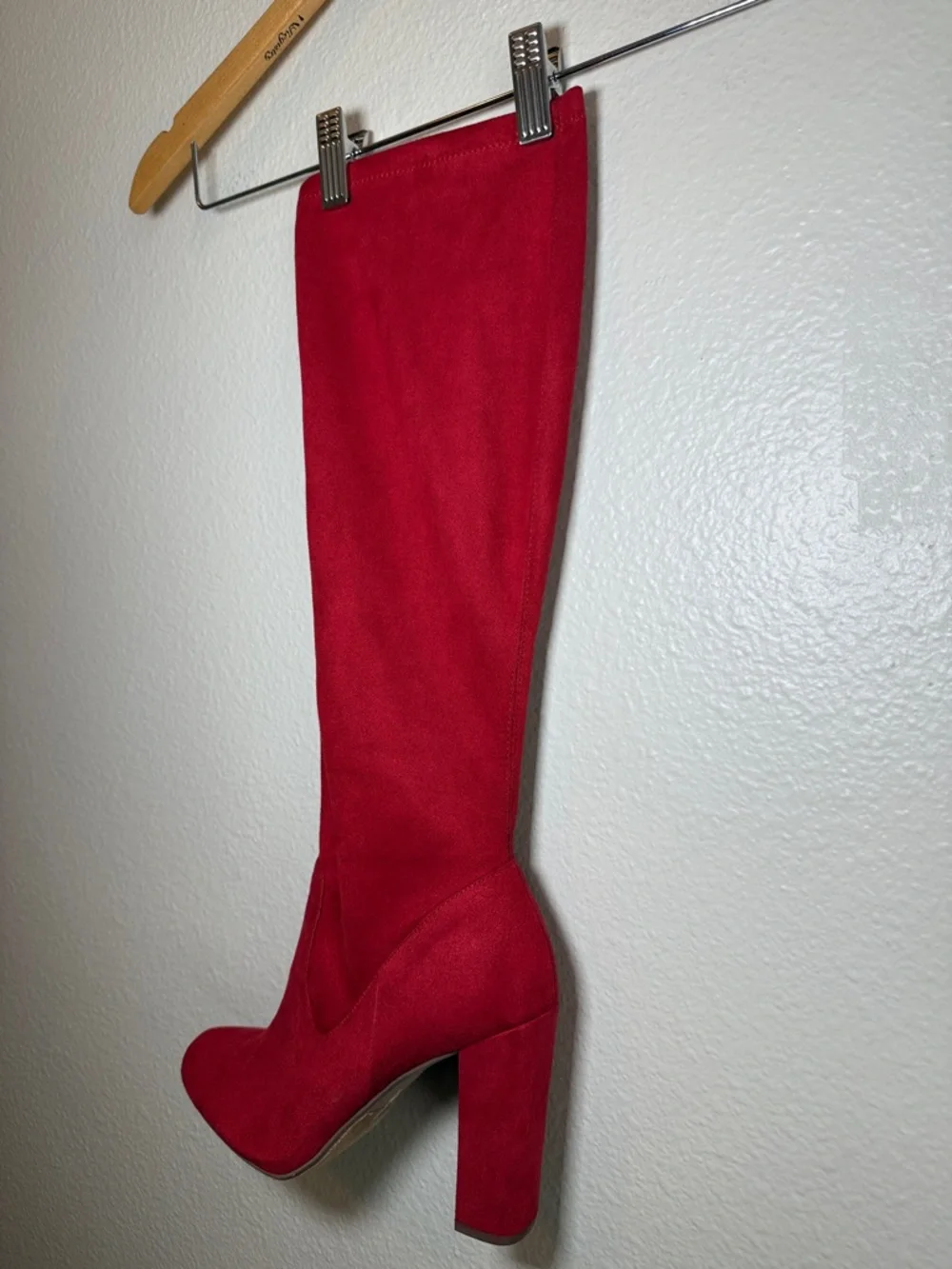 Red Faux Suede Knee High Boots SZ 9 Heart In D Block Heel Night Out Go Go Winter