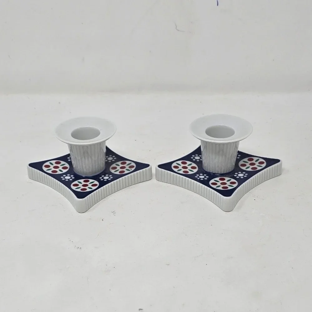 Vtg Schirnding Bavaria MCM German porcelain set of 2 candle holders blue‎ white