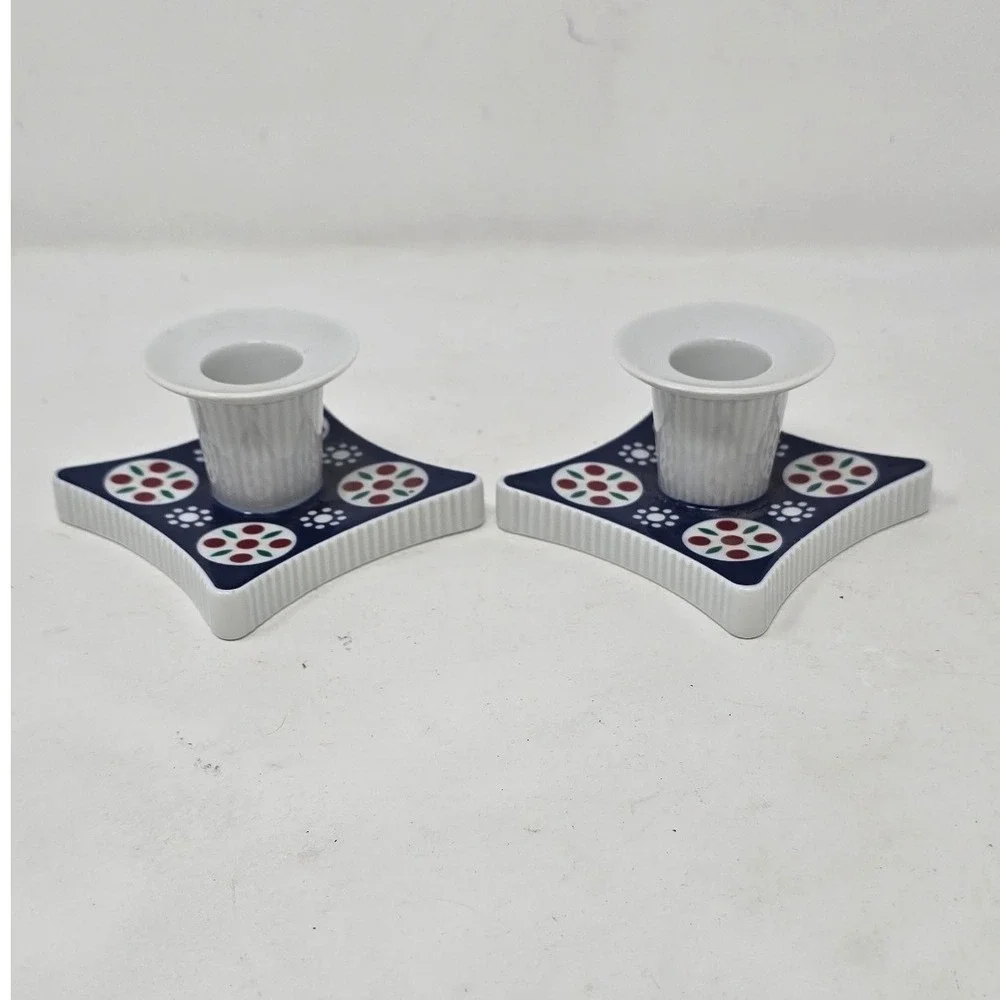 Vtg Schirnding Bavaria MCM German porcelain set of 2 candle holders blue‎ white