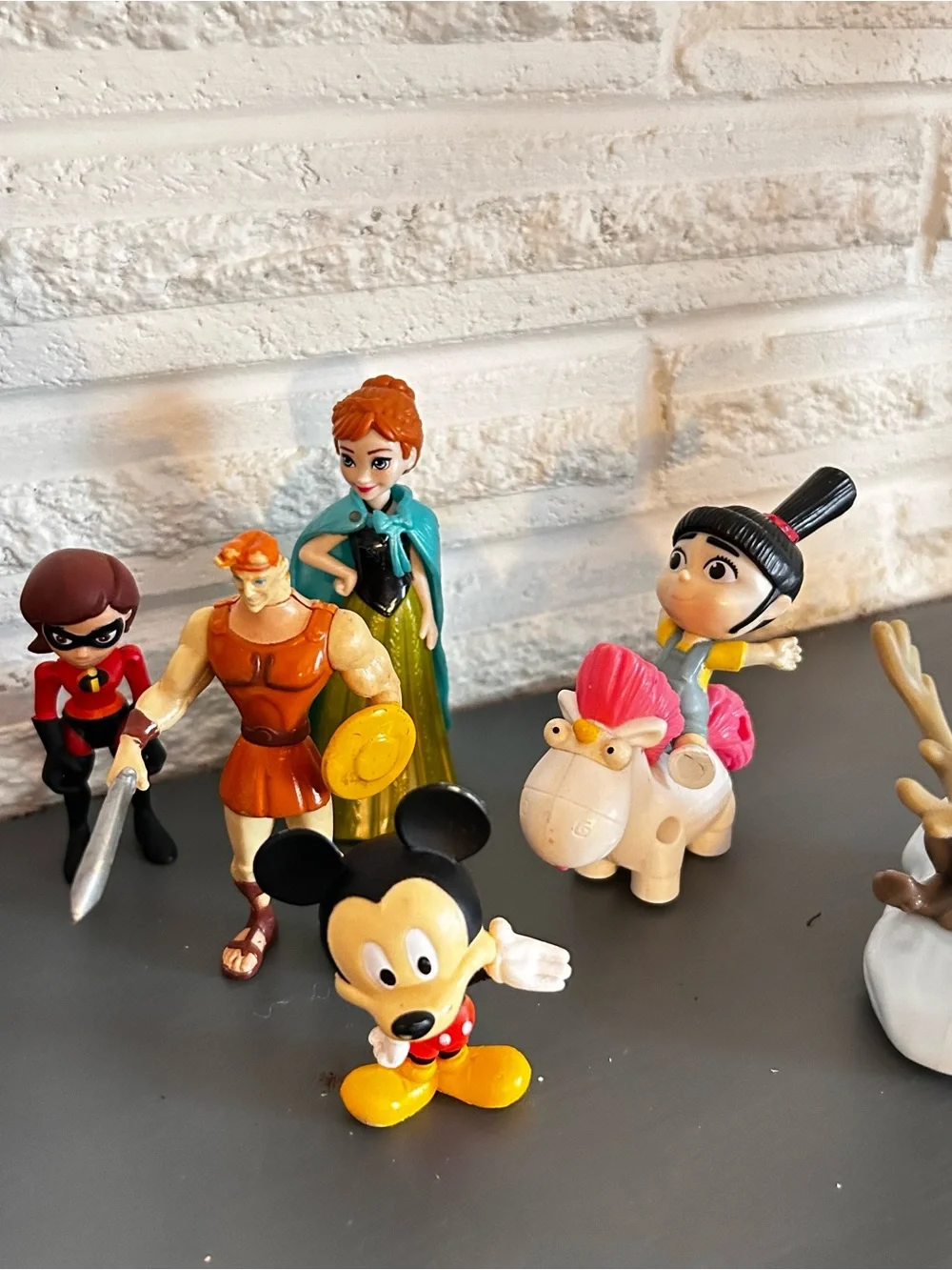 Disney Pixar Action Figures Lot Of 15 Hercules Mickey Princesses Agnes  2”-3.75”