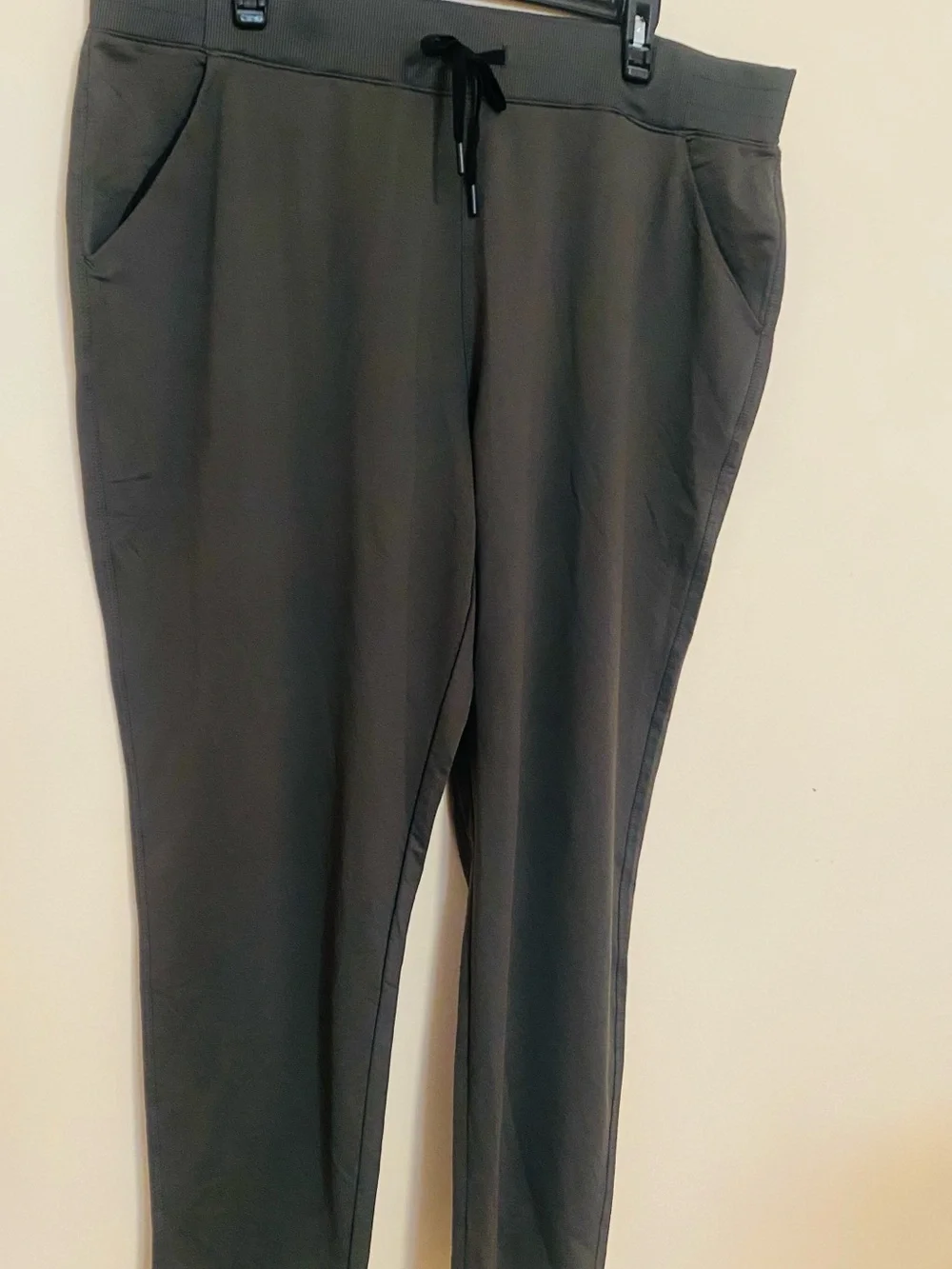 32 degrees get pants size xl