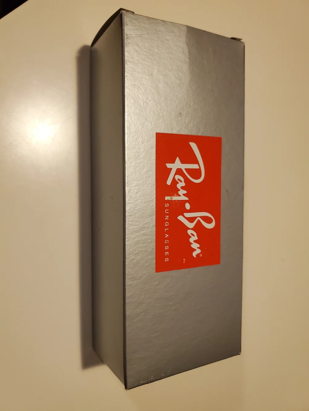 Ray-Ban Men’s Classic Aviator Sunglasses with Brown Case