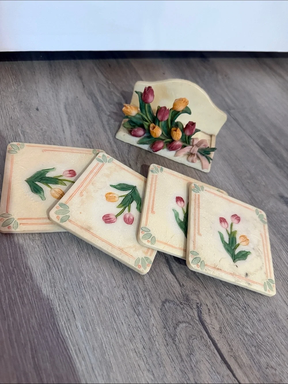 Vintage A. Richesco Hand Painted Tulip Cork Back Coaster Set of 4 with Holder 💕