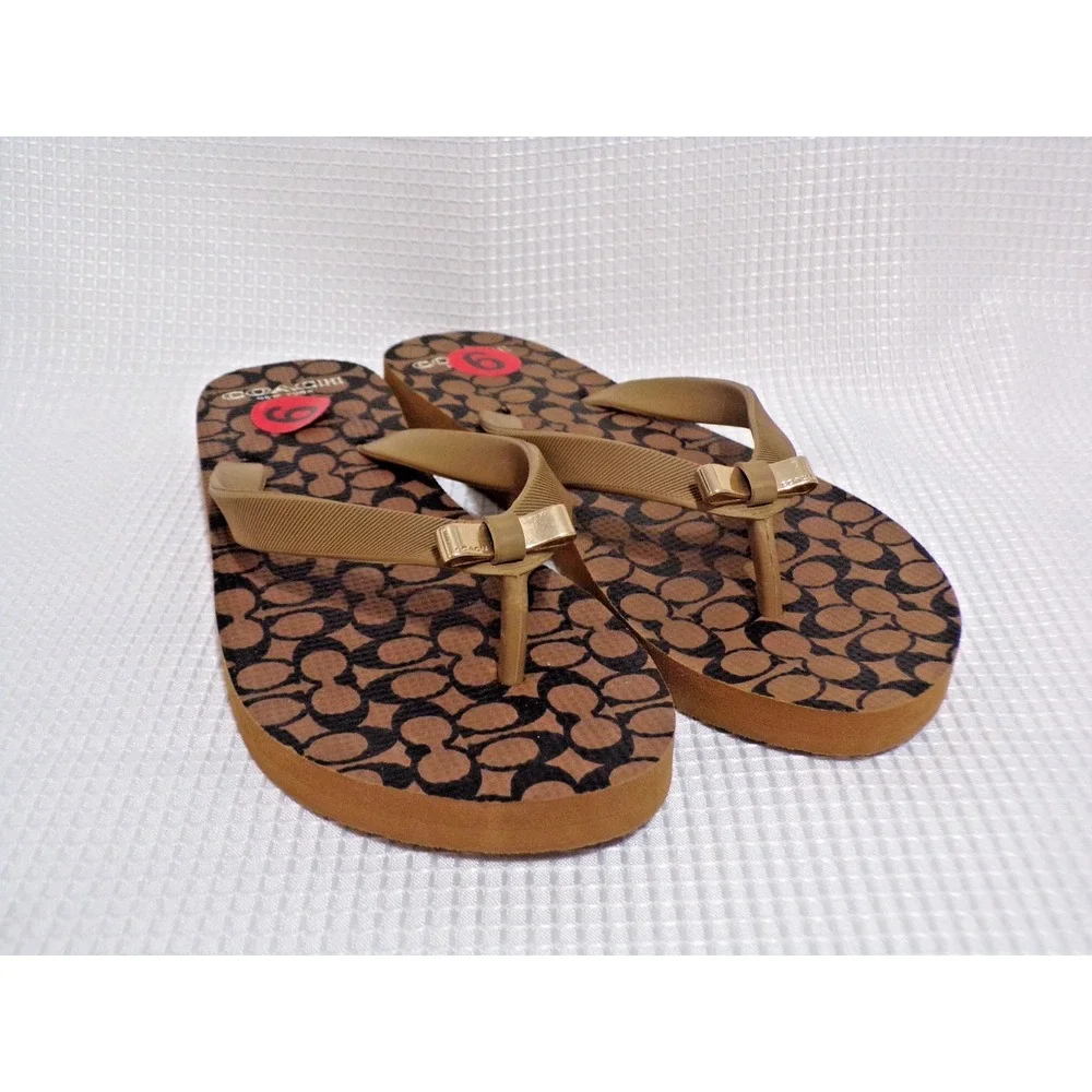 Coach‎ Brown Logo Monogram Pattern Gold Bow Accents Flip-Flops Thongs Size 6