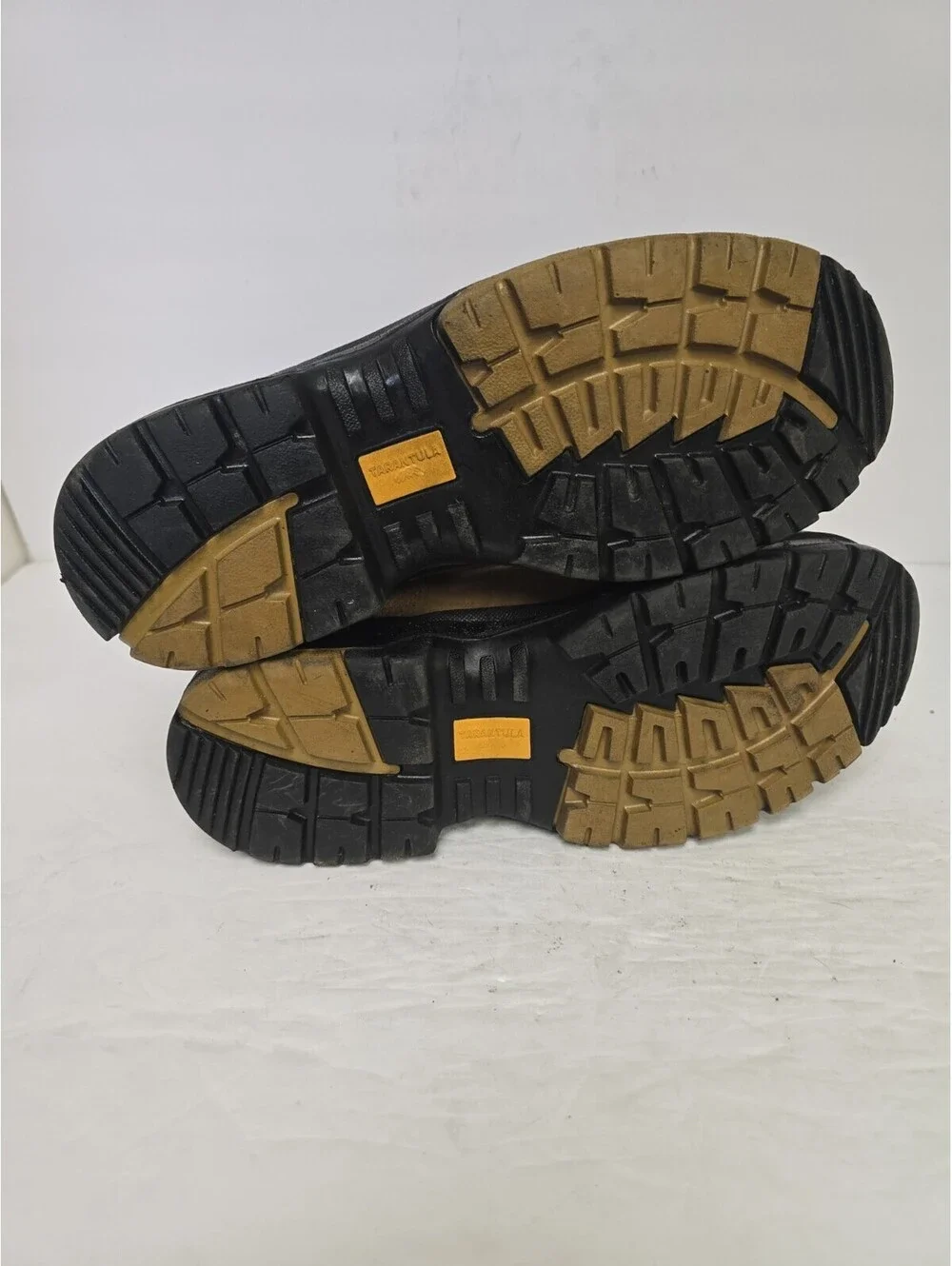 Dakota Men's 8
