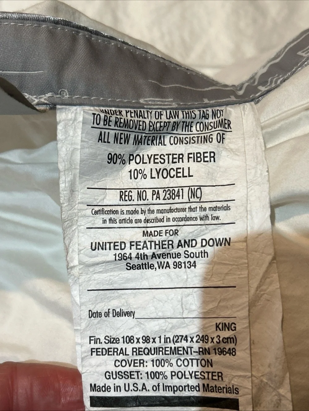 SHEEX 100% Down Comforter White Made In USA King 108x98 Warm Box Stitch