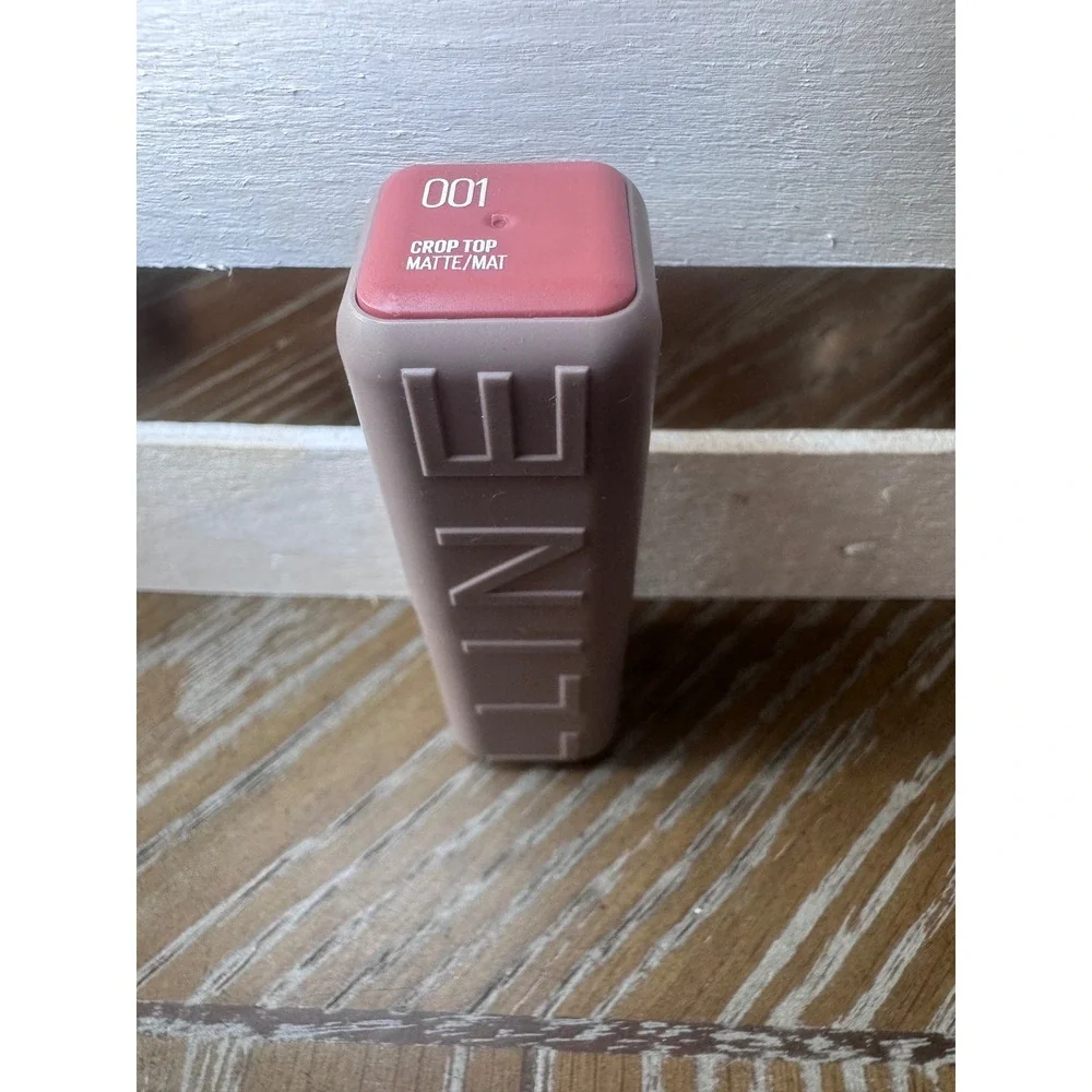 Maybelline New York Ultimatte Slim Lipstick 001 Crop Top Matte Pink 0.12oz