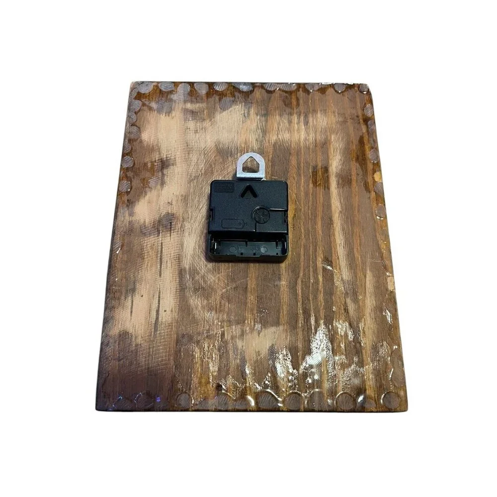 Pike Fishing Wall Clock Wood‎ Enamel Man Cave WORKS - VINTAGE Epoxy 8x10”