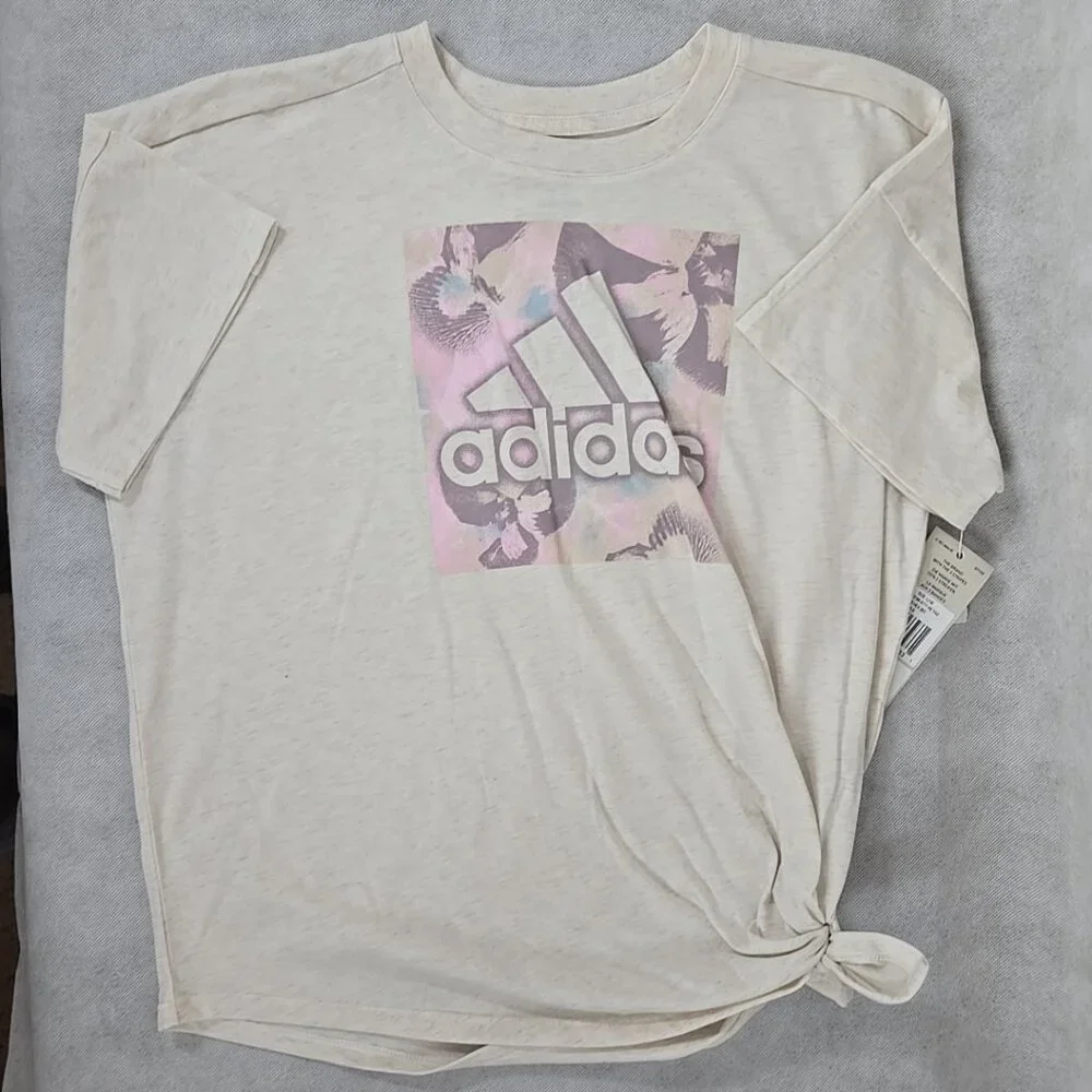 Adidas‎ Girl Set Size Large Cotton Short Sleeve Shirt Matching Running Shorts