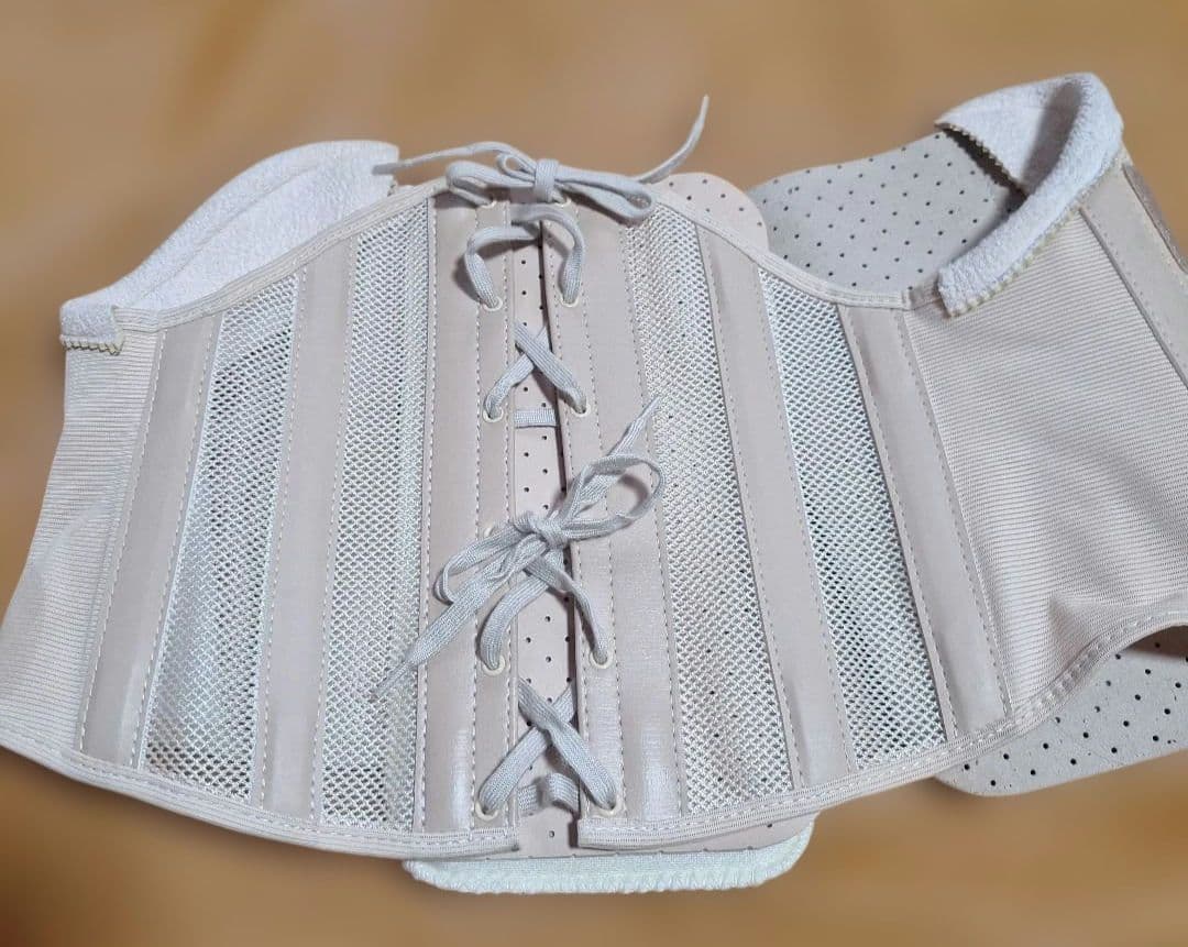 ★Compression Fracture Mesh Corset★One Size Fits All