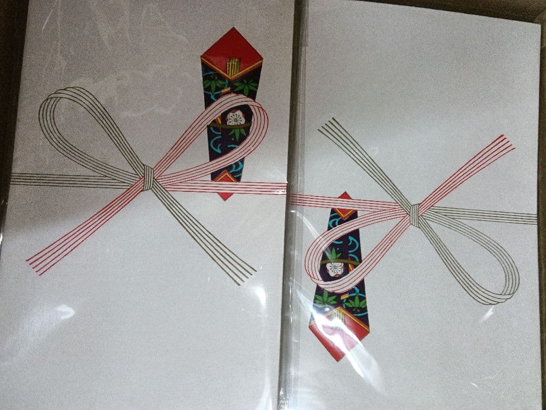 High-Quality Gift Envelopes/Celebration Envelopes - Bulk Sale - Small, Medium, and Large Set - Red and White - Tied Knot - Stationery Store Inventory Clearance