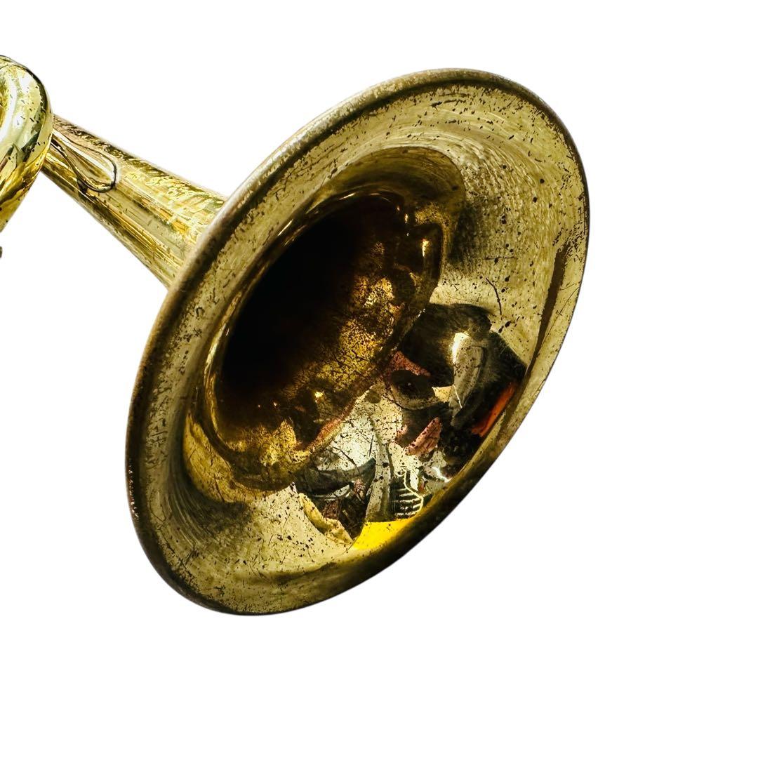 YAMAHA Trumpet YTR2321