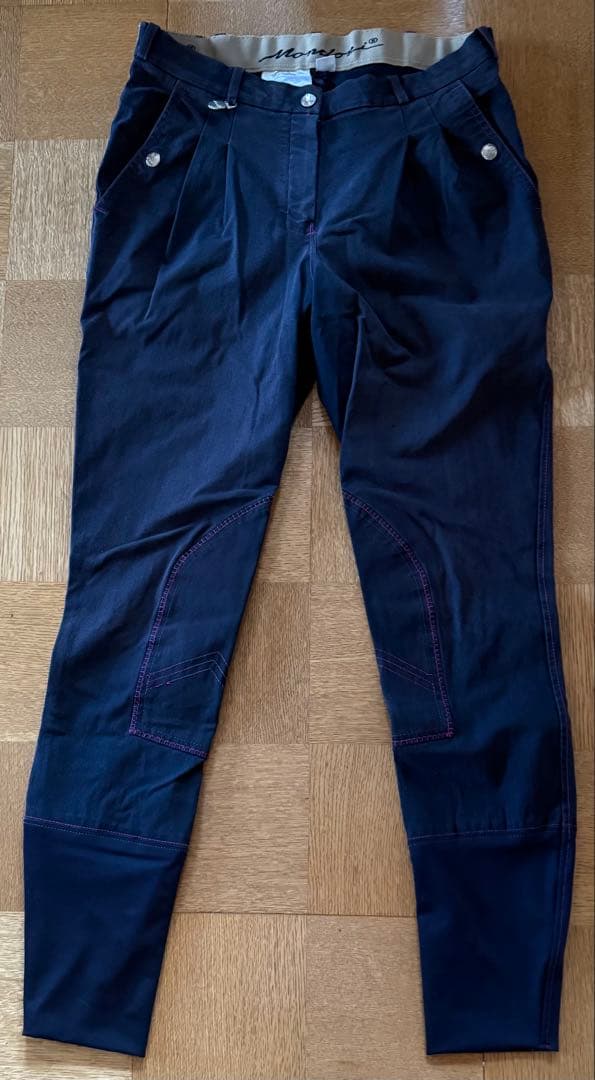 Riding breeches