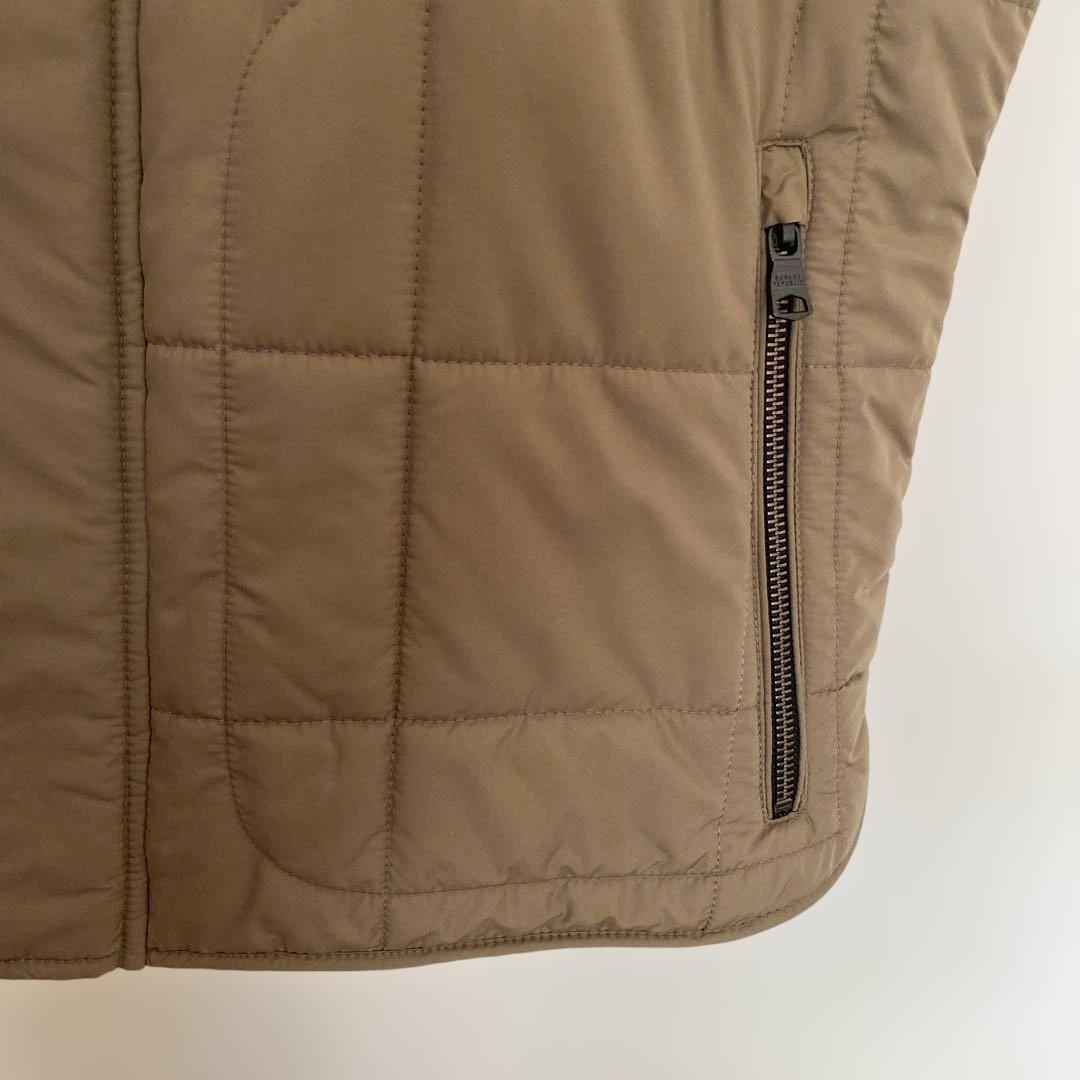 BANANA REPUBLIC Khaki Quilted Down Vest L