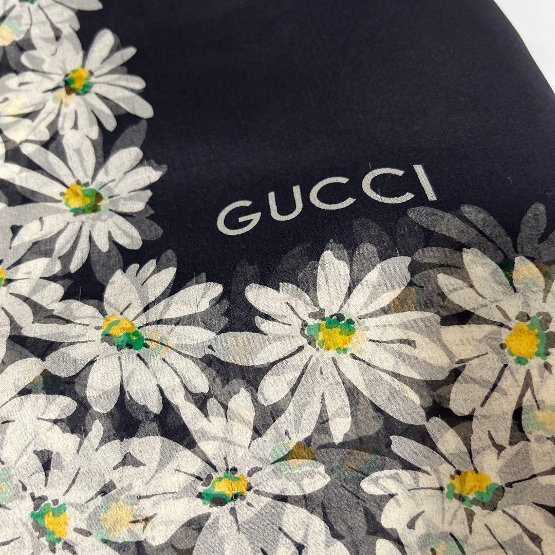 GUCCI Gucci Large Scarf - Vintage - Price Reduced