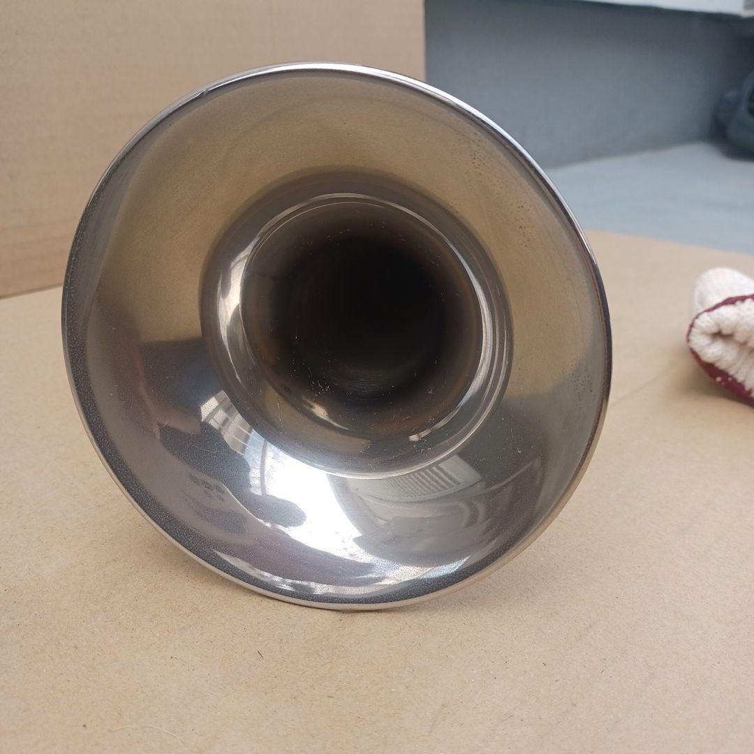 Yamaha Trumpet YTR-136 No Scratches or Dents, Includes Mouthpiece and Case