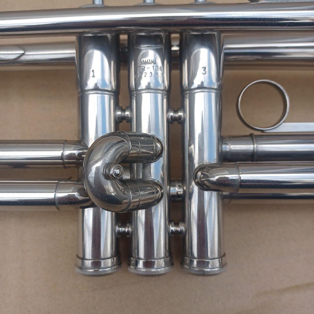 Yamaha Trumpet YTR-136 No Scratches or Dents, Includes Mouthpiece and Case