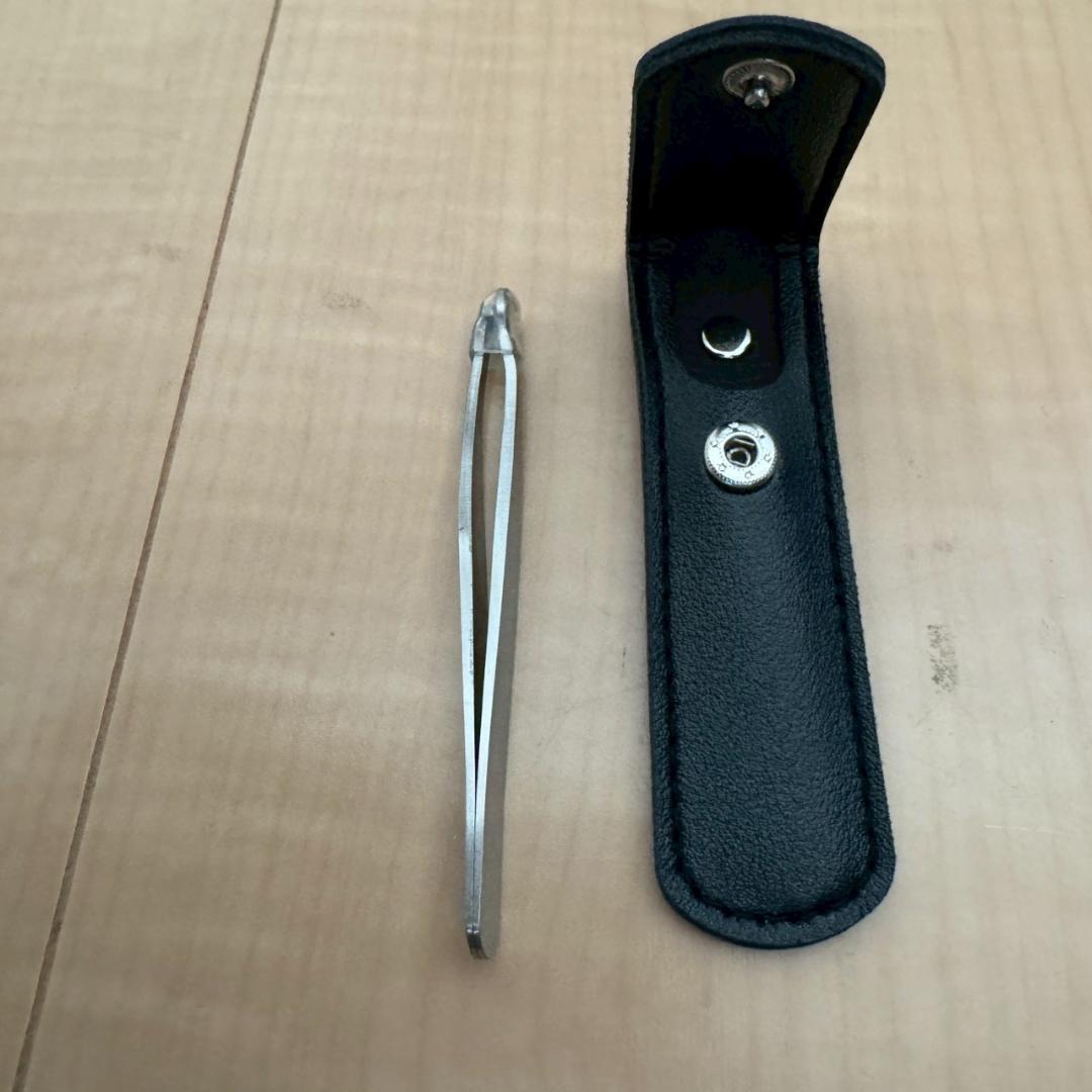 【Brand New ✨】Manual Nose Hair Trimmer - Safe Stainless Steel