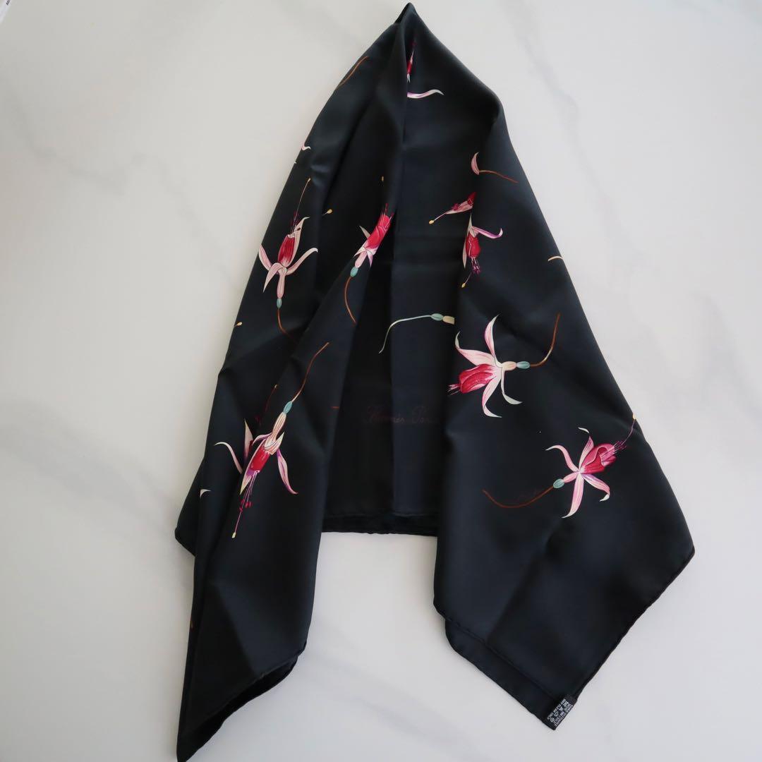 Unused [HERMES] Hermes / Carre 90 Fuchsia Flowers / Ladies Scarf