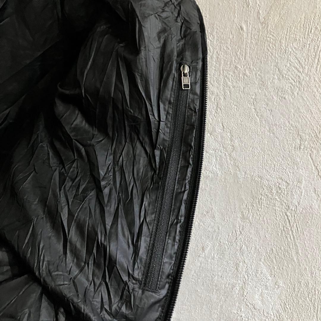 Excellent condition Patagonia Nano Puff Vest, Black, PrimaLoft, L
