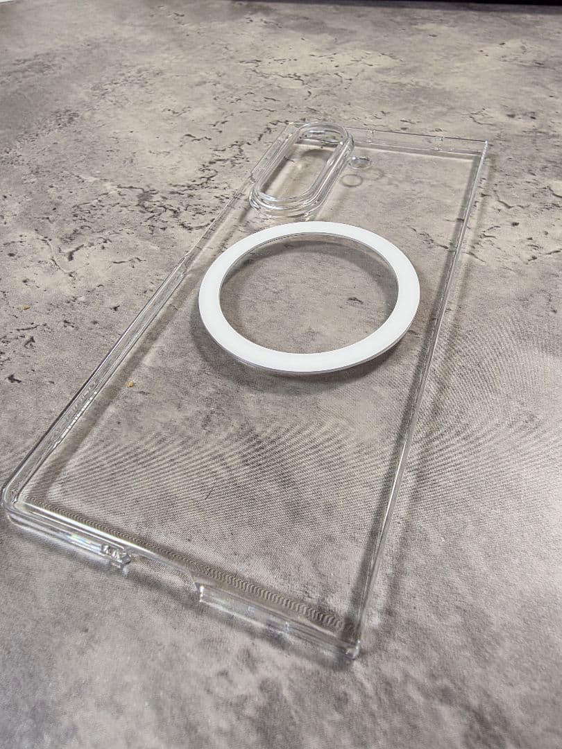 Spigen Galaxy Z Fold 7 Clear Case, MagSafe Compatible